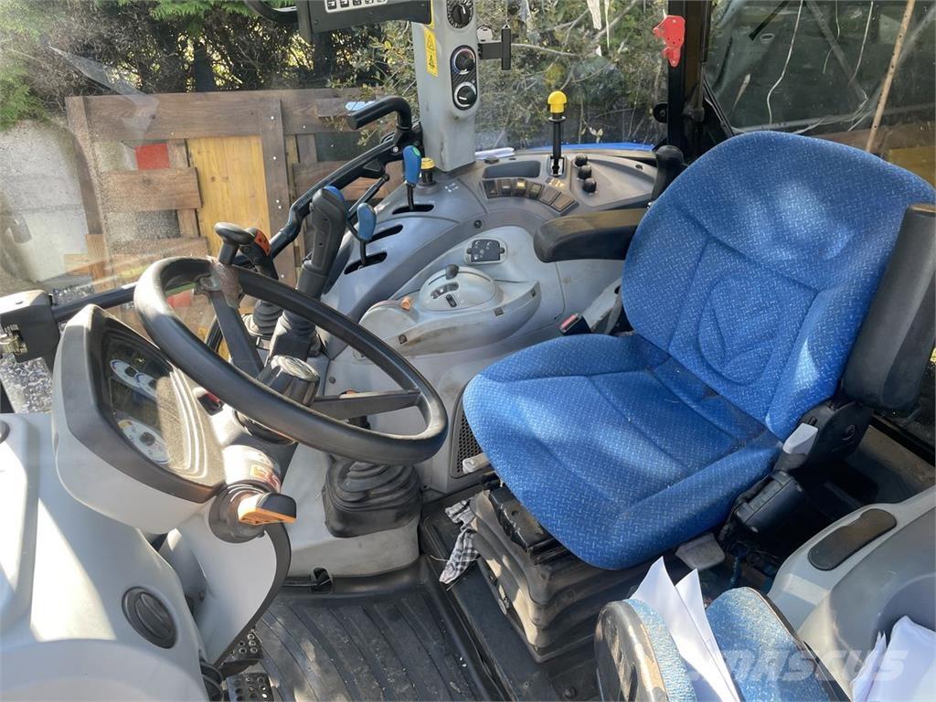 New Holland T4.85 Traktorok