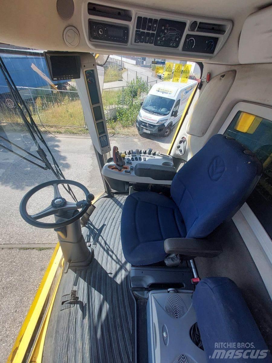 New Holland TC5070 Kombájnok