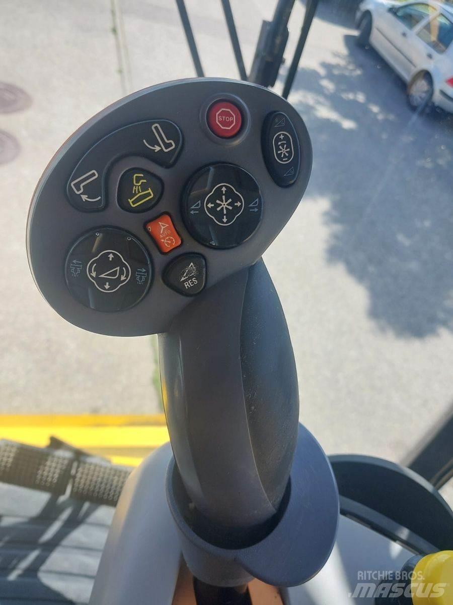 New Holland TC5070 Kombájnok
