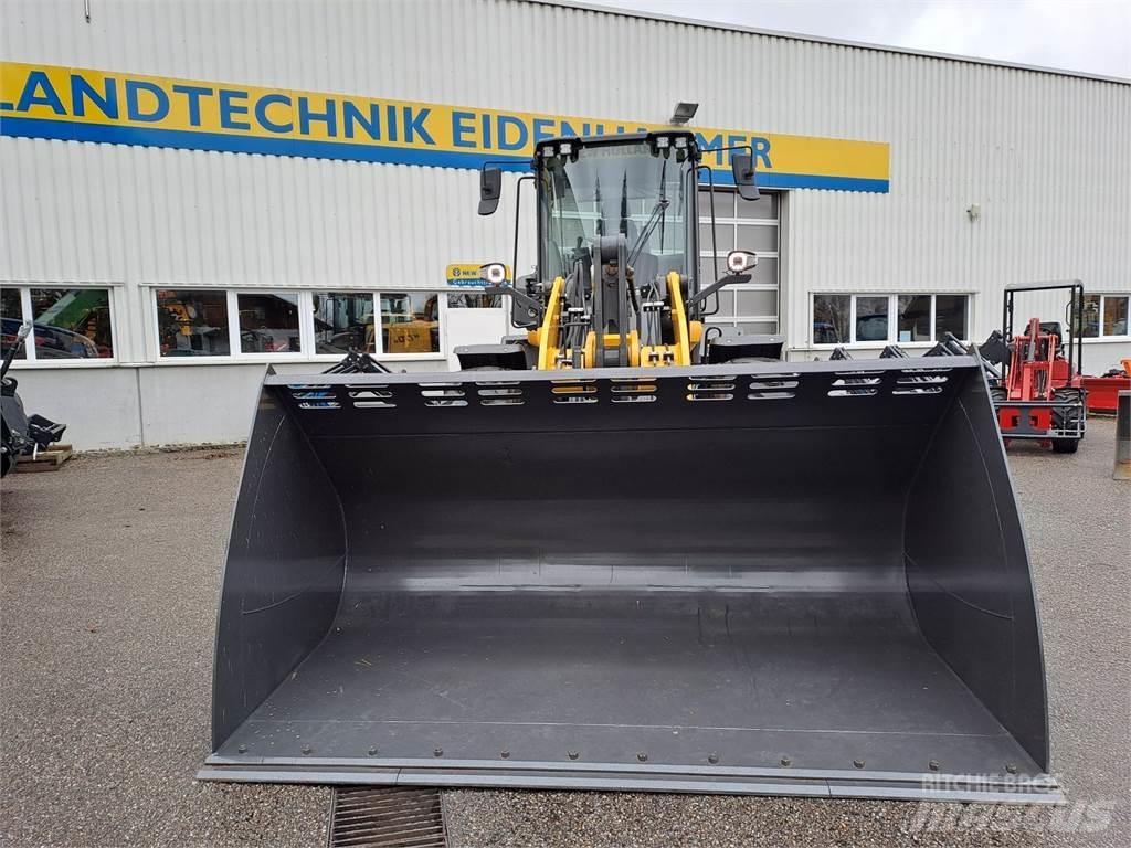 New Holland W 170 D Gumikerekes homlokrakodók