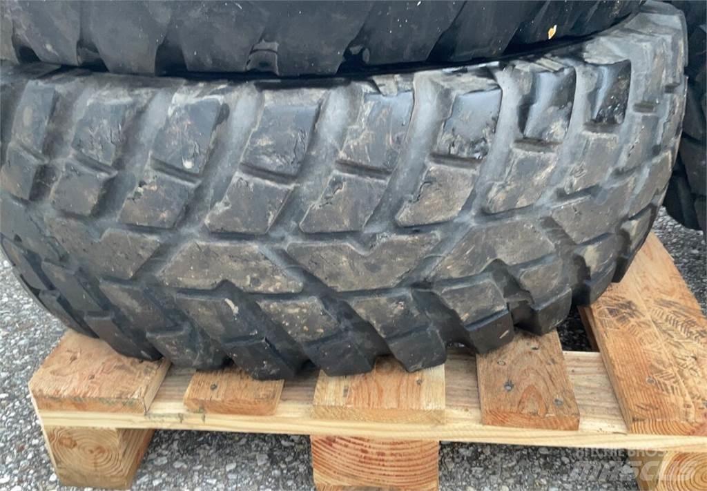 Nokian TRI 2 Gumiabroncsok, kerekek és felnik