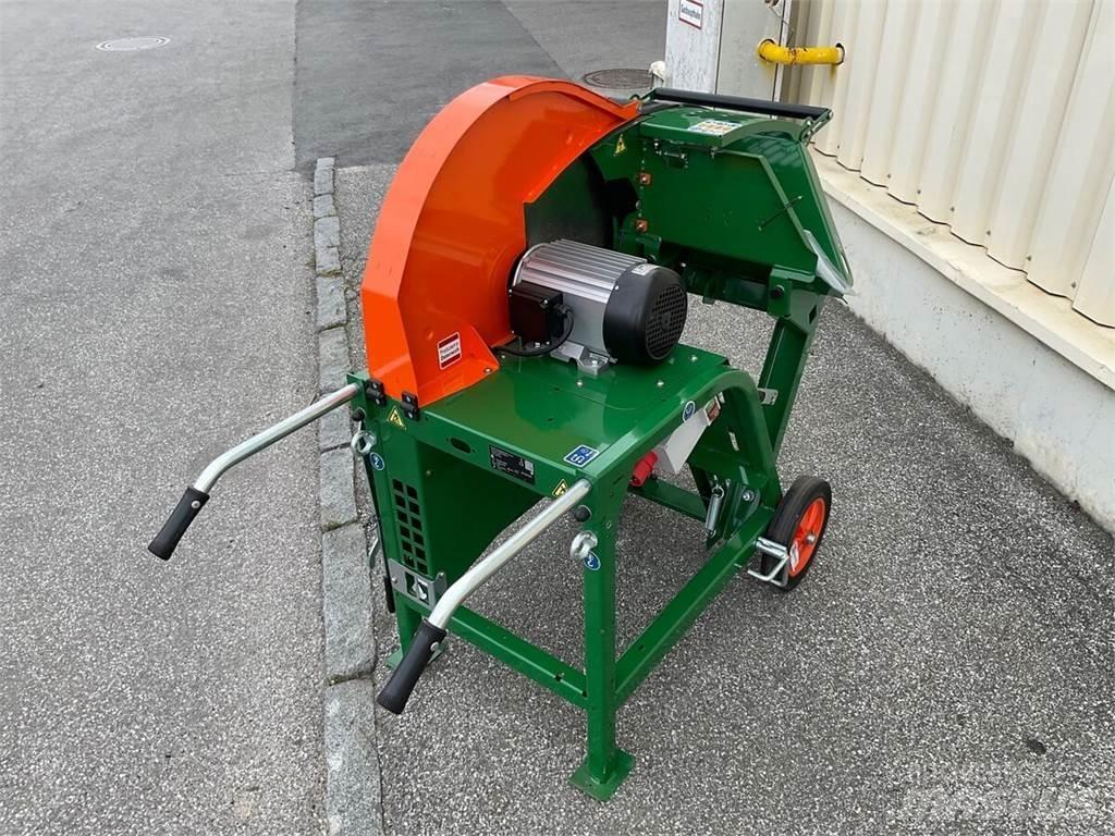 Posch M1361HSW Erdészet - Egyebek