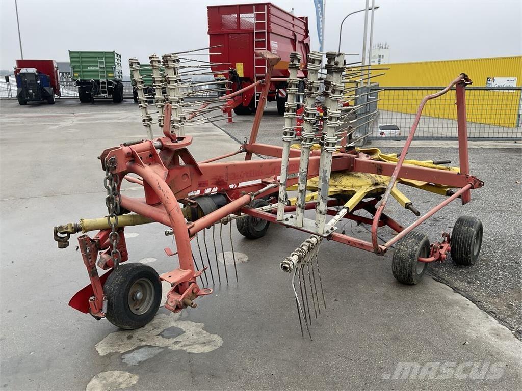 Pöttinger TOP 461 N Rendkészítő Kombájnok