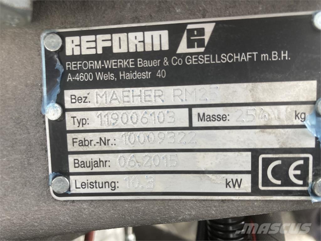 Reform RM 25 Hydro Ráülős fűnyírók