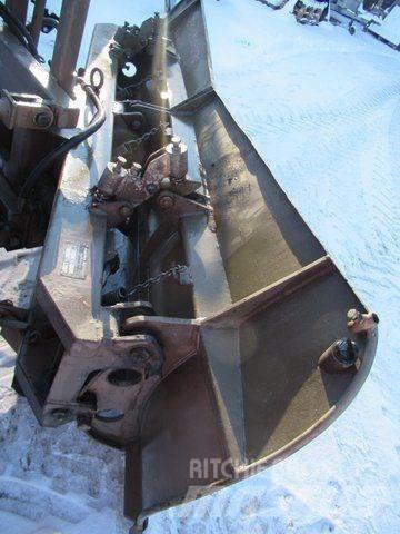  Schilcher 2704 Hóeltakarítók