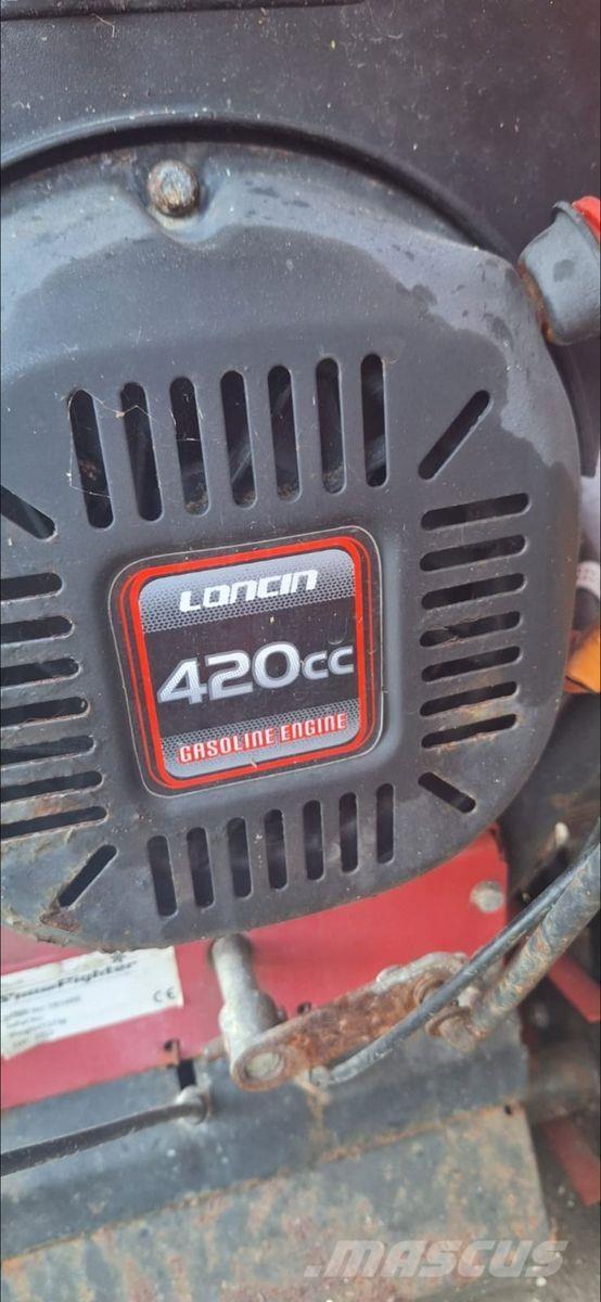  Snow Fighter Egyéb kommunális gépek