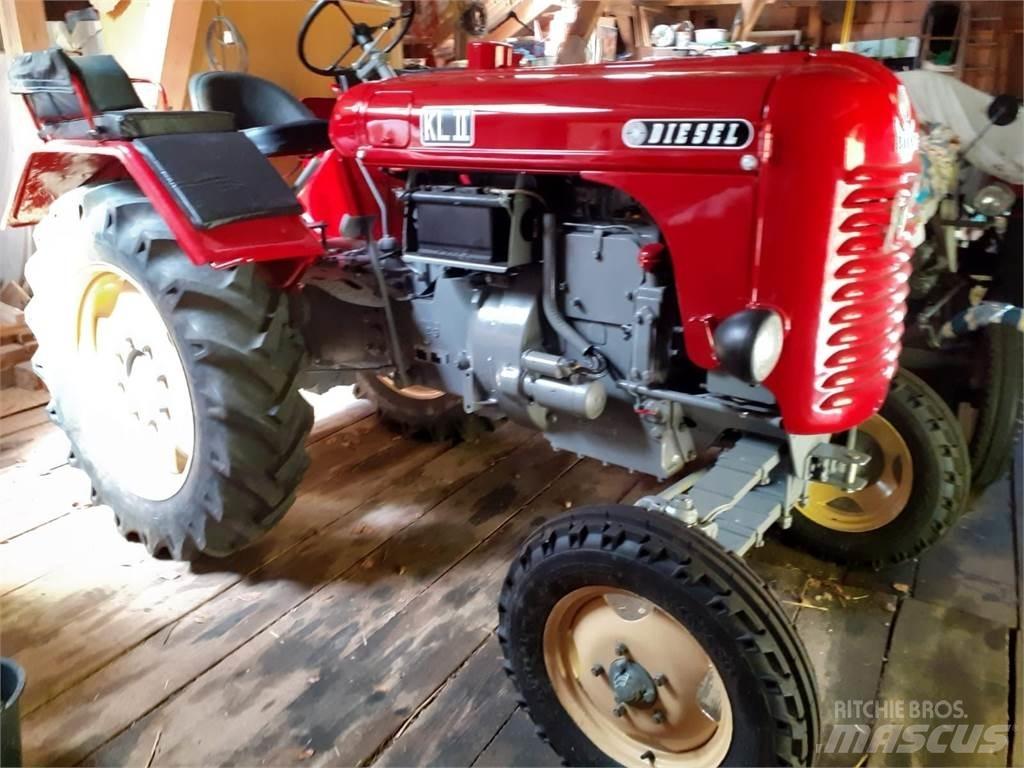 Steyr 182 Traktorok