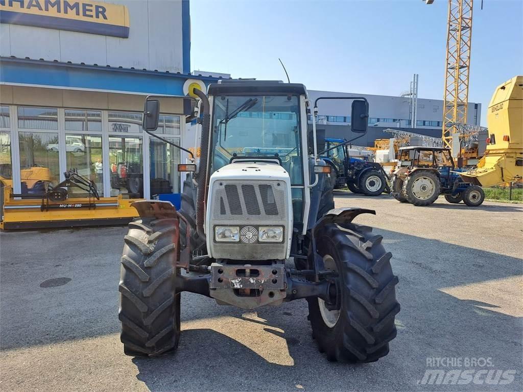 Steyr 667 Traktorok