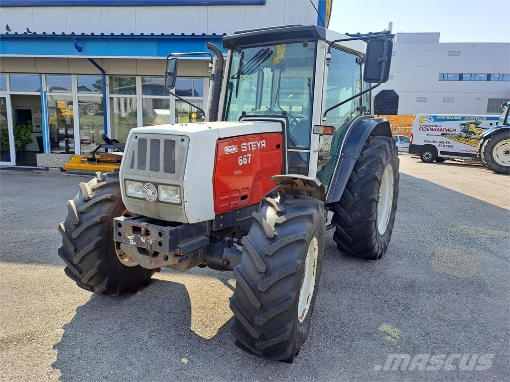 Steyr 667 Traktorok
