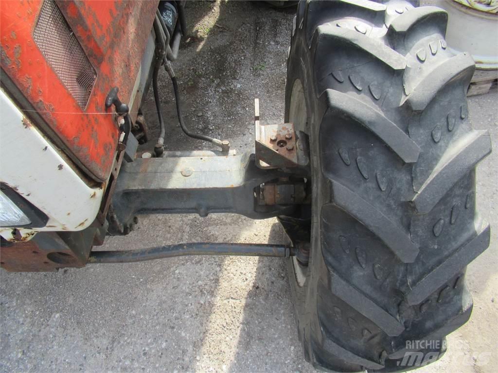 Steyr 8100 A Traktorok