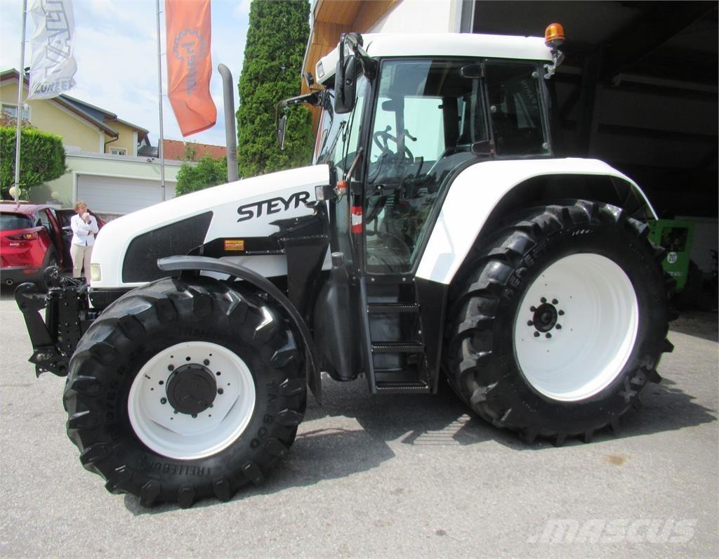 Steyr 9105 Traktorok