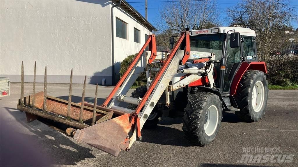 Steyr 958 Traktorok