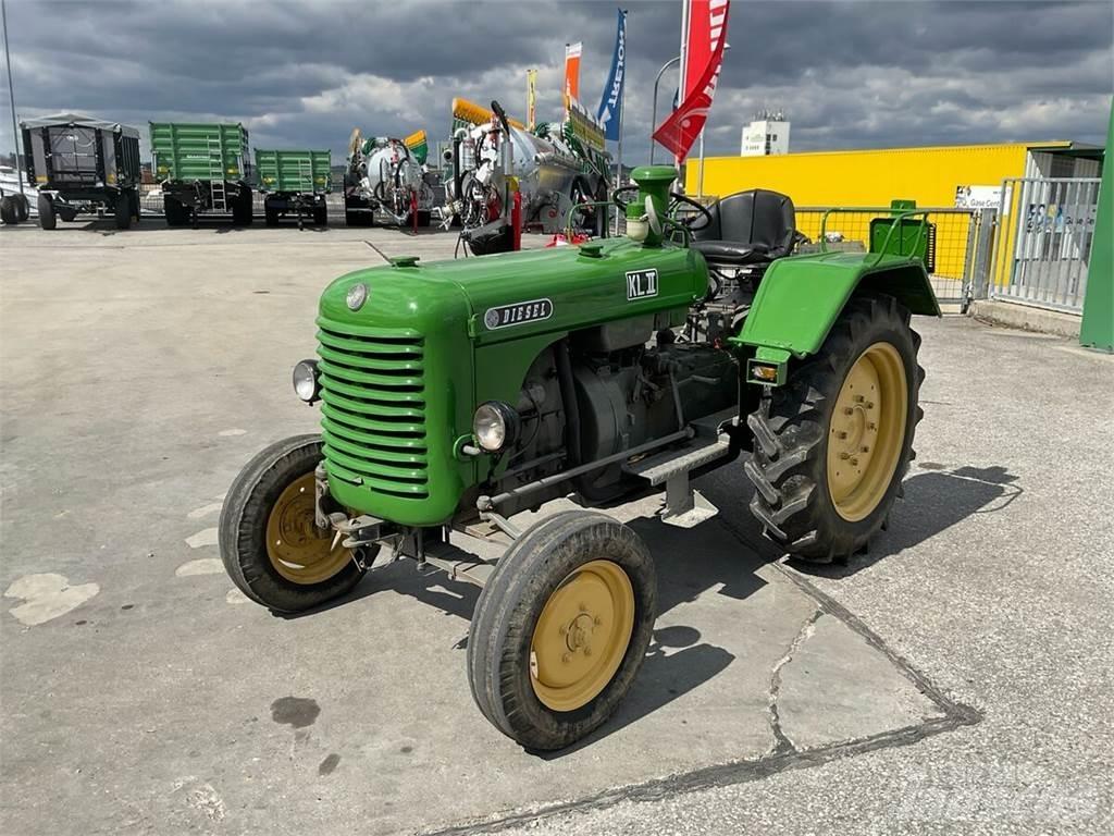 Steyr N180a Traktorok