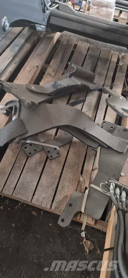 Stoll Anbaukonsole Egyéb traktor tartozékok