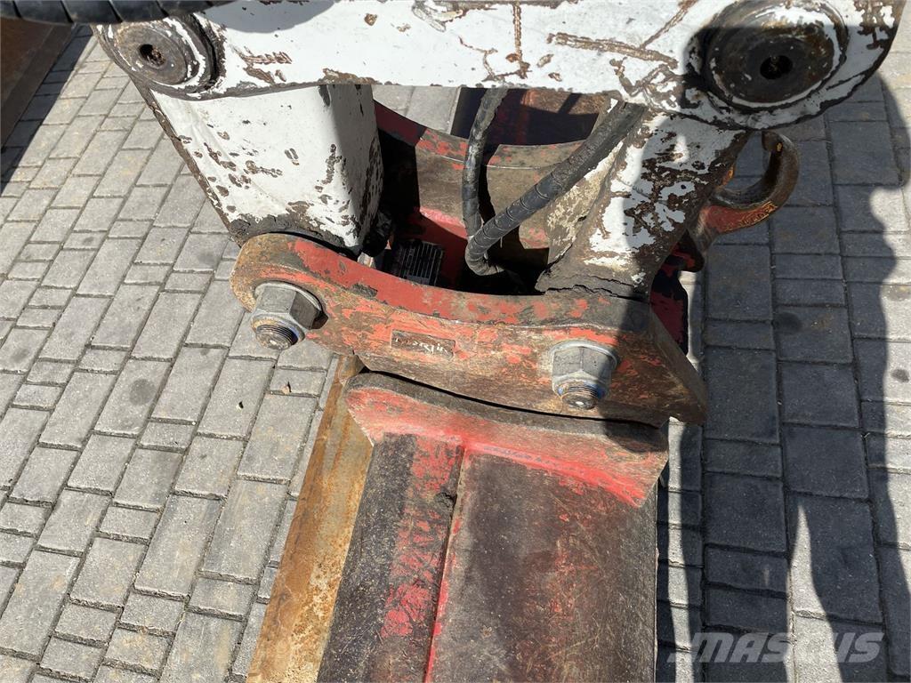 Takeuchi TB 280 FR Mini kotrók < 7t