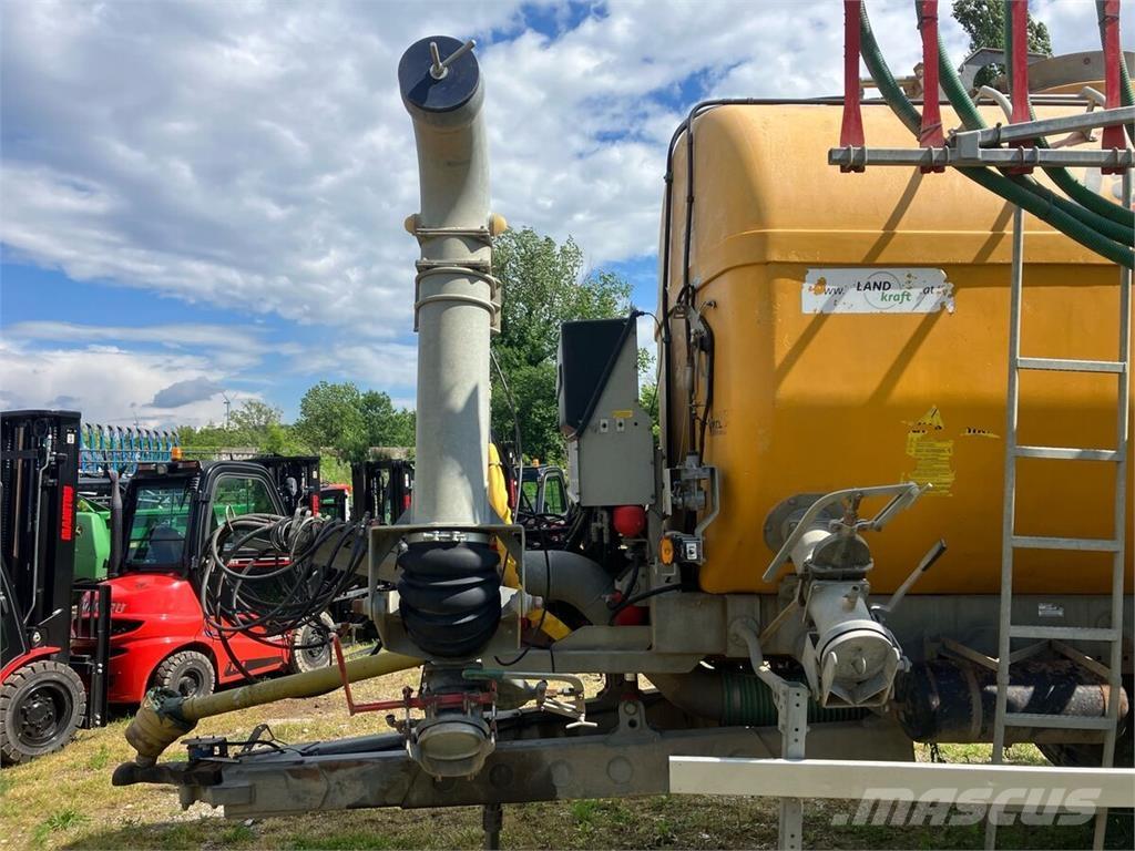  Vakutec 18500 Poranyag tartályos