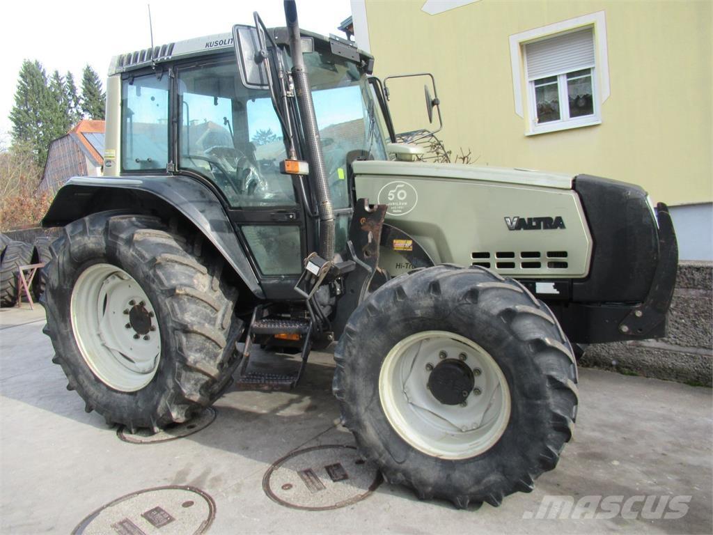 Valtra 6200 Traktorok