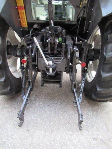 Valtra 6850 Hi Tech Traktorok