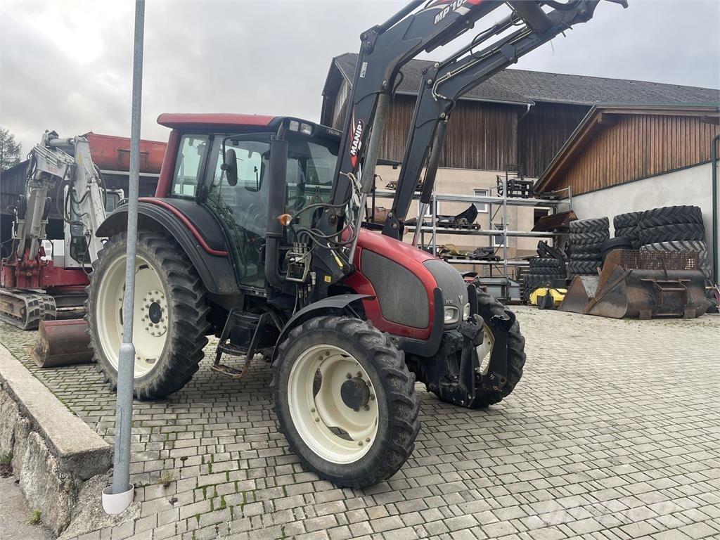 Valtra N 92 H Traktorok