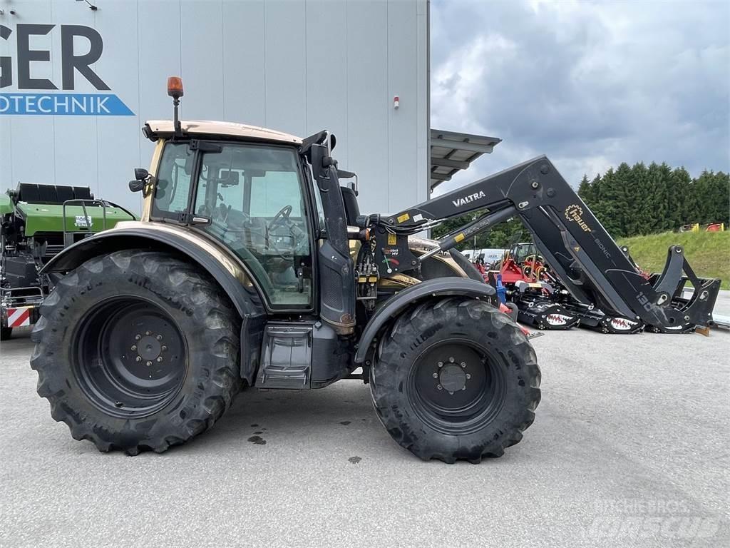 Valtra N174 HiTech Traktorok