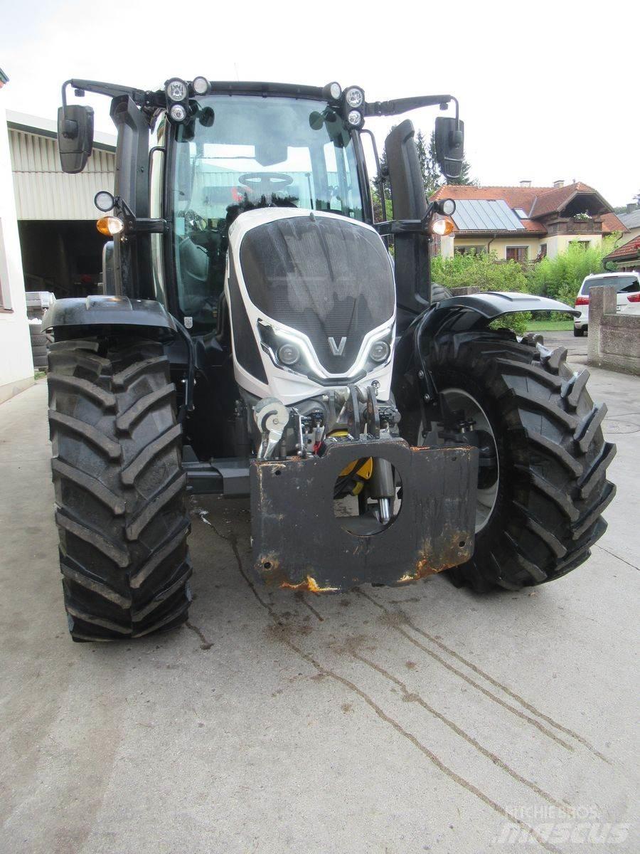 Valtra N175 Active Traktorok