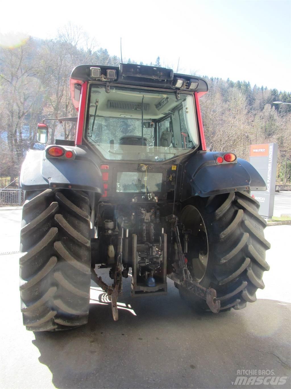 Valtra T 191 HiTech Traktorok