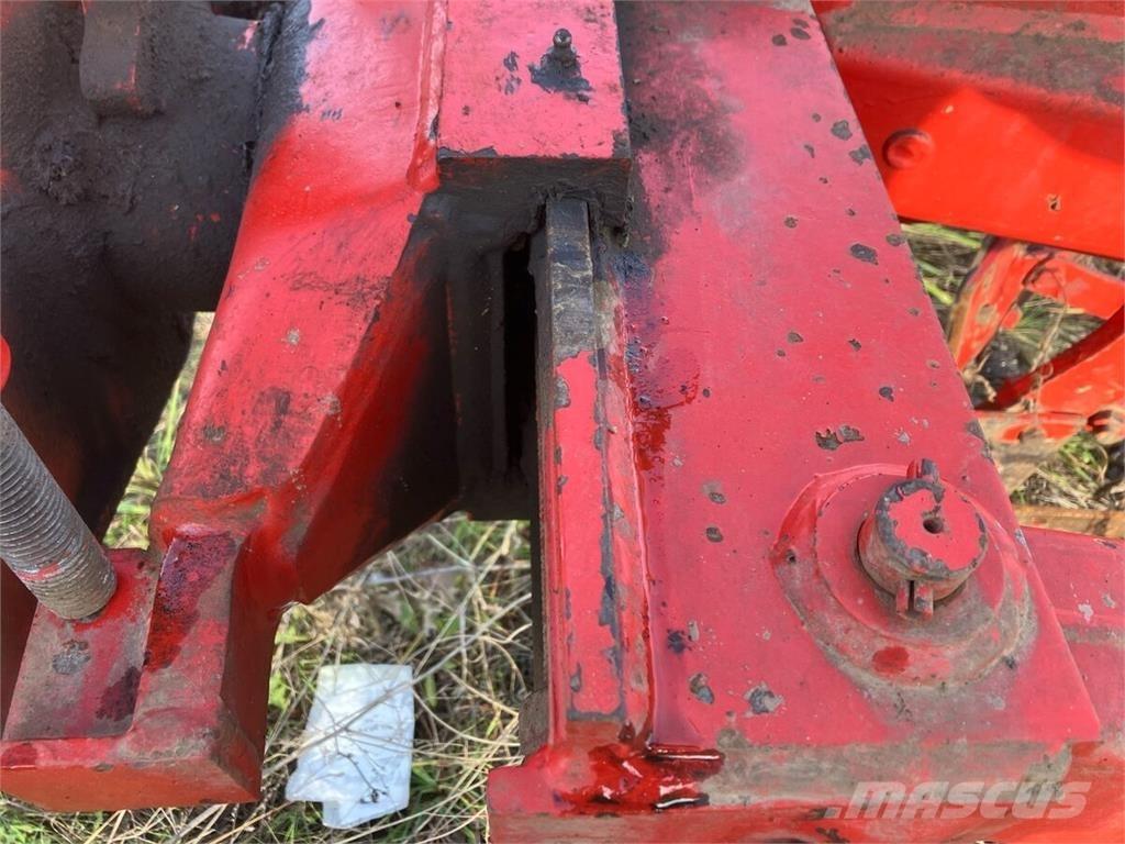 Vogel & Noot LM 820 Hagyományos ekék