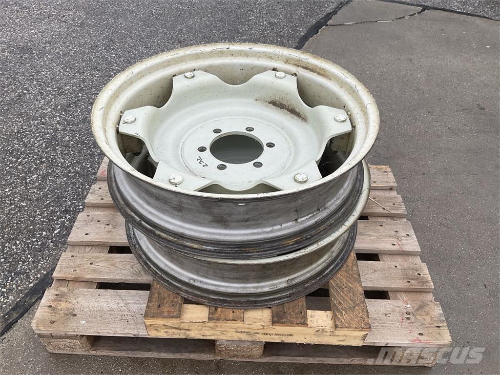  W7x28 Gumiabroncsok, kerekek és felnik