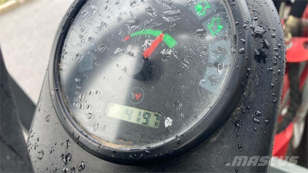 Weidemann 1160 Homlokrakodók és kotrók