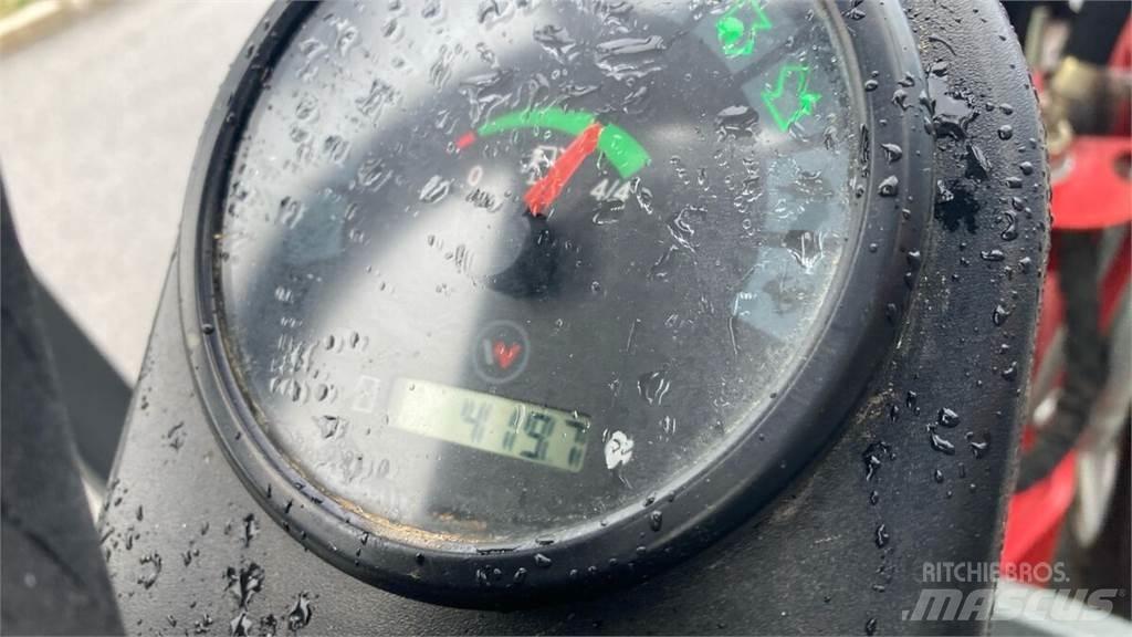 Weidemann 1160 Homlokrakodók és kotrók