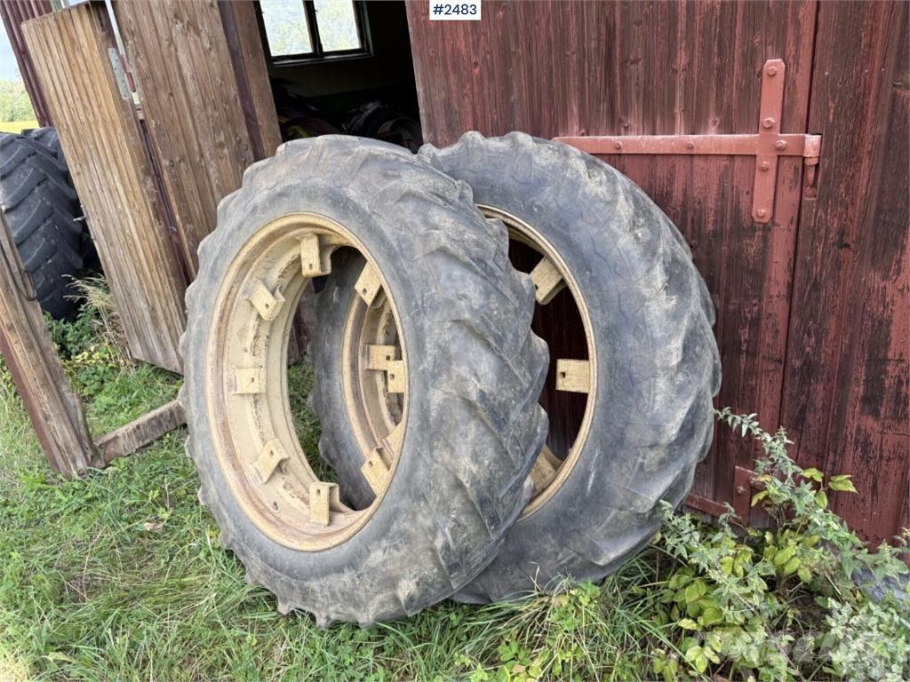 Goodyear 13.6-38 Tartozékok