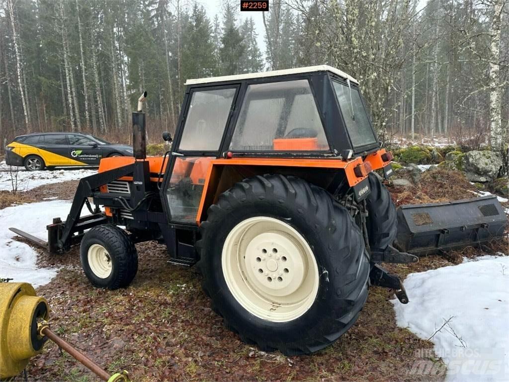 Ursus 385 Traktorok