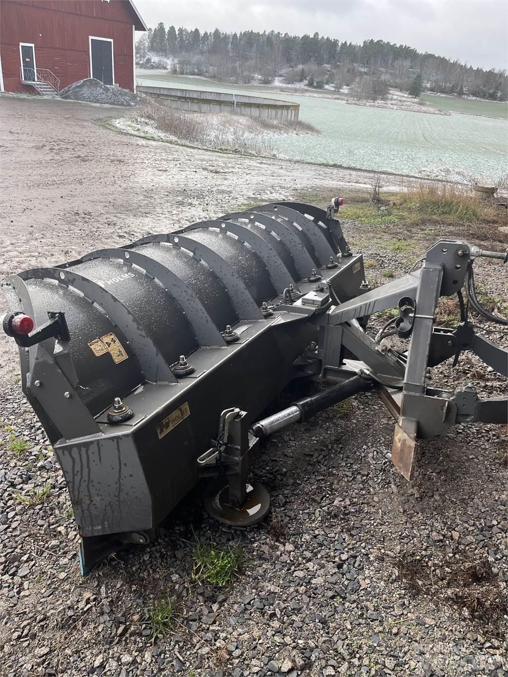 Holms 320 Hóeltakarítók