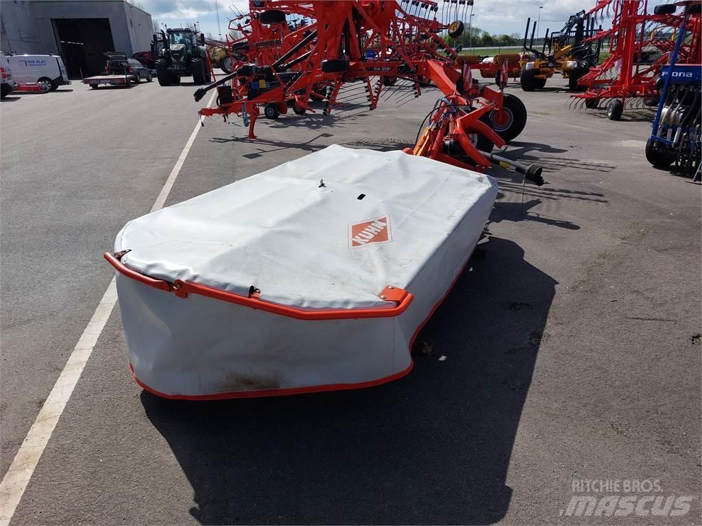 Kuhn GMD 28 Kaszák