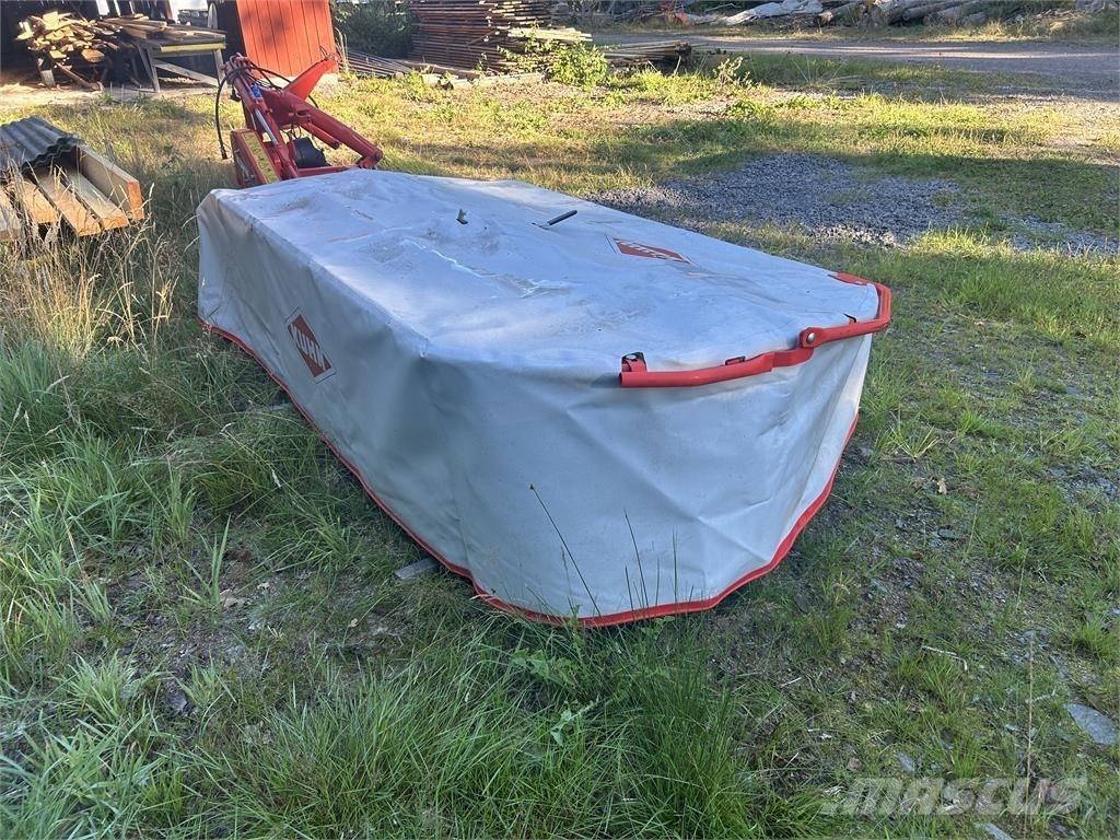 Kuhn GMD 28 Kaszák