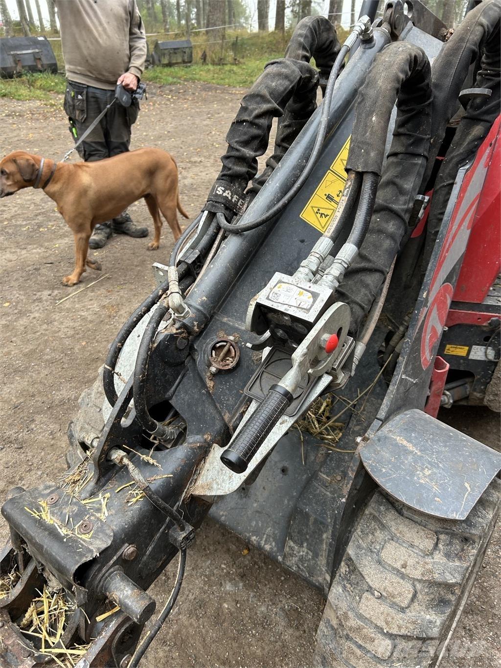 Norcar A6226 Homlokrakodó tartozékok