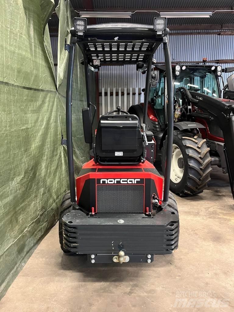 Norcar A7240 Homlokrakodó tartozékok