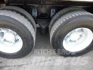 Ford L9000 Billenő teherautók