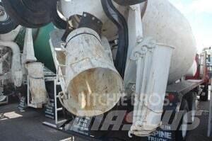 Mack RD690S Egyéb