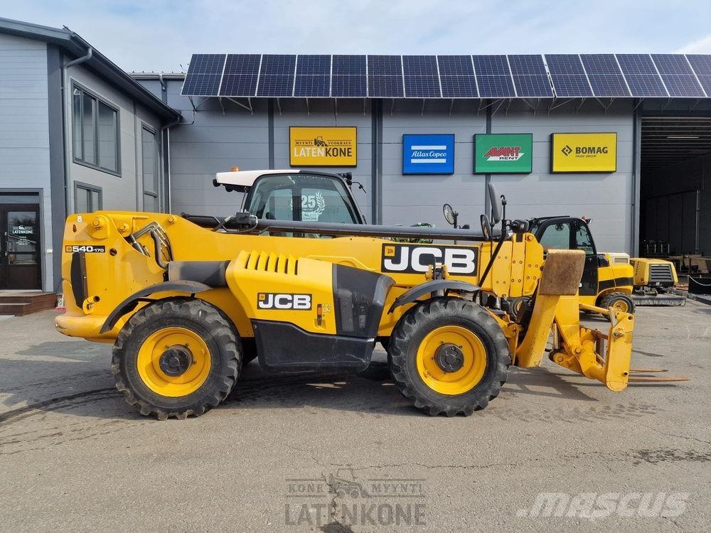 JCB 540-170 kurottaja Teleszkópos rakodók