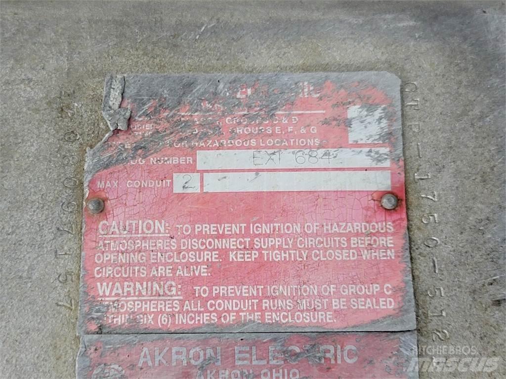 Akron EXI684 Építőipar - Egyebek