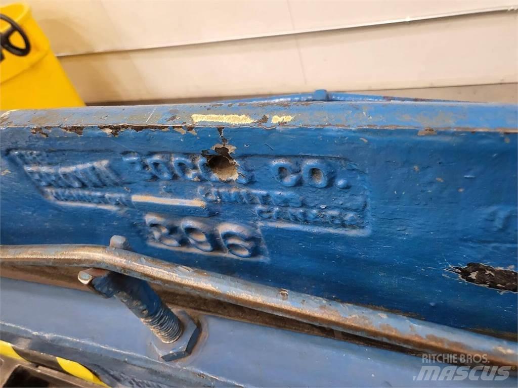 Brown BOGGS 396 Építőipar - Egyebek