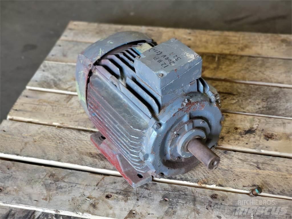  CEM MEUT 132 MH4 Ipari motorok