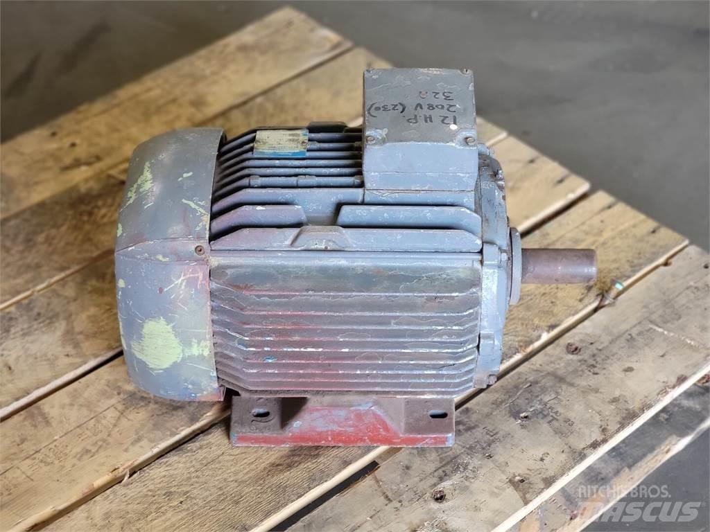  CEM MEUT 132 MH4 Ipari motorok