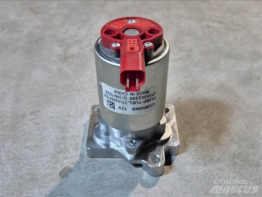 Cummins 5362255 Vízpumpák