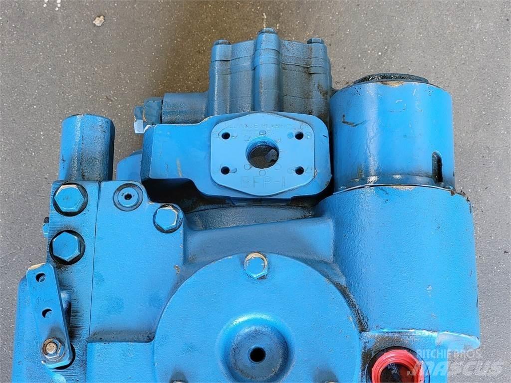 Eaton 5421-020 Vízpumpák