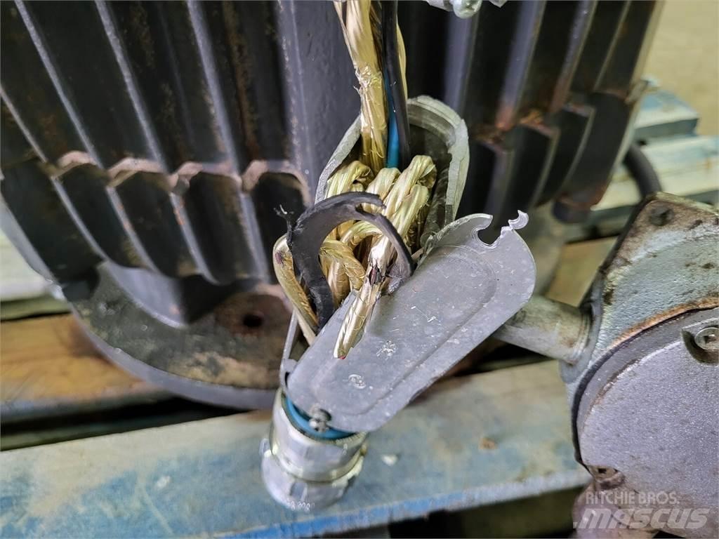  EMERSON 100BT03M Ipari motorok