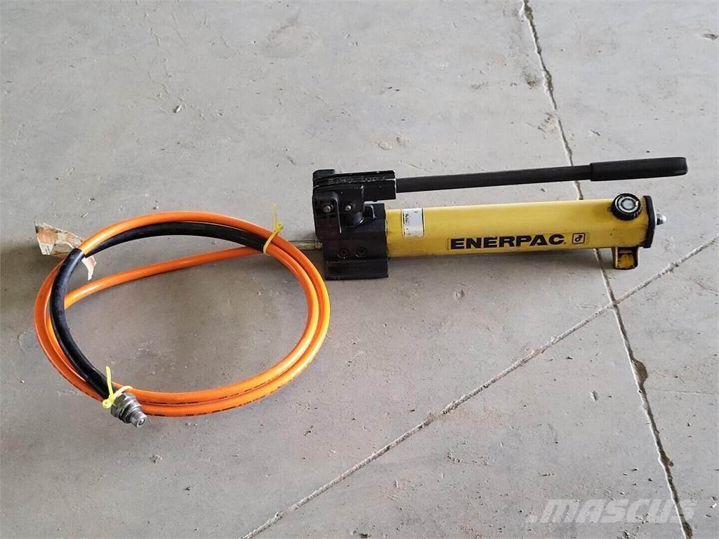  ENERPAC Vízpumpák