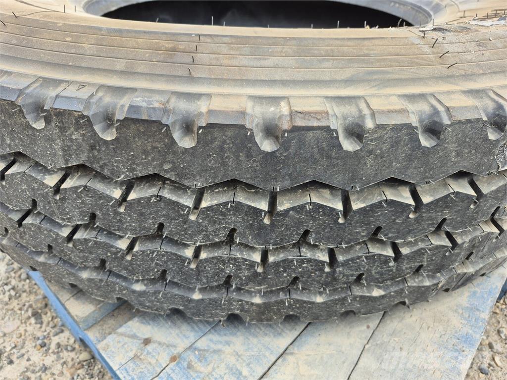 Firestone  Gumiabroncsok, kerekek és felnik