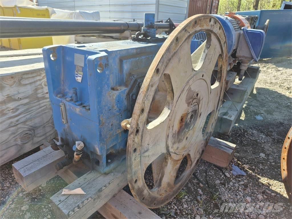 Flender H2SH14A Építőipar - Egyebek